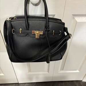 Black tote